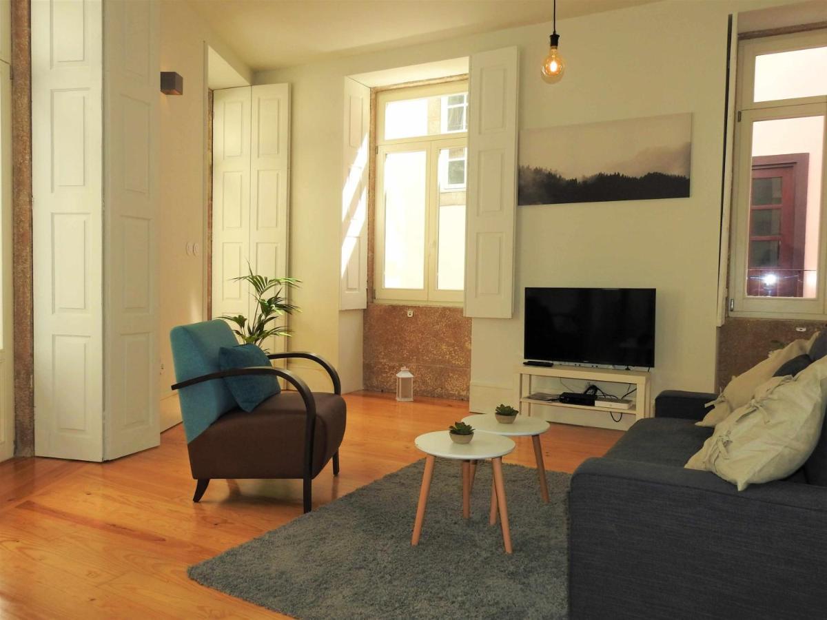 Oporto Delight 1 Luxury Apartment In Historic Center With Balcony Max 4 P Экстерьер фото