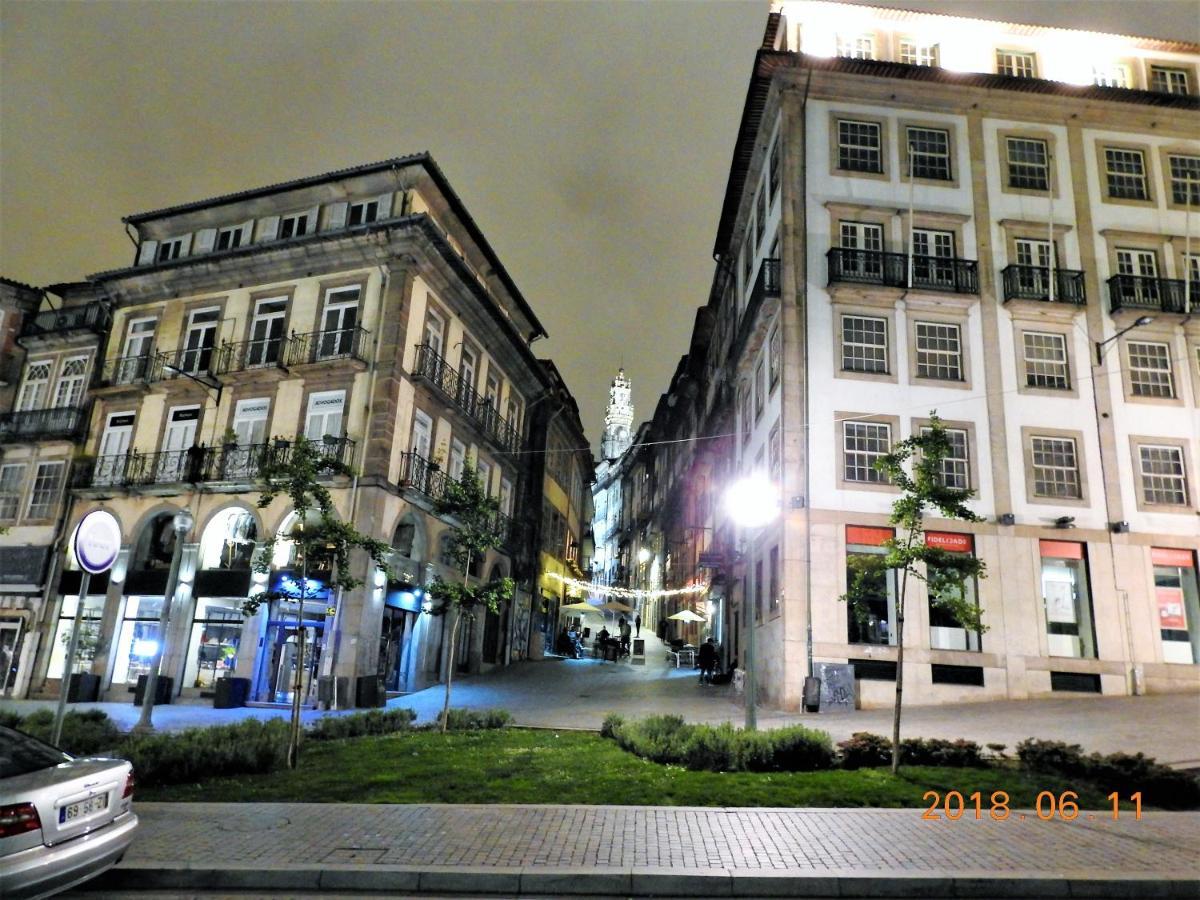 Oporto Delight 1 Luxury Apartment In Historic Center With Balcony Max 4 P Экстерьер фото