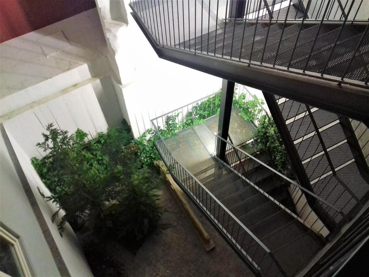 Oporto Delight 1 Luxury Apartment In Historic Center With Balcony Max 4 P Экстерьер фото