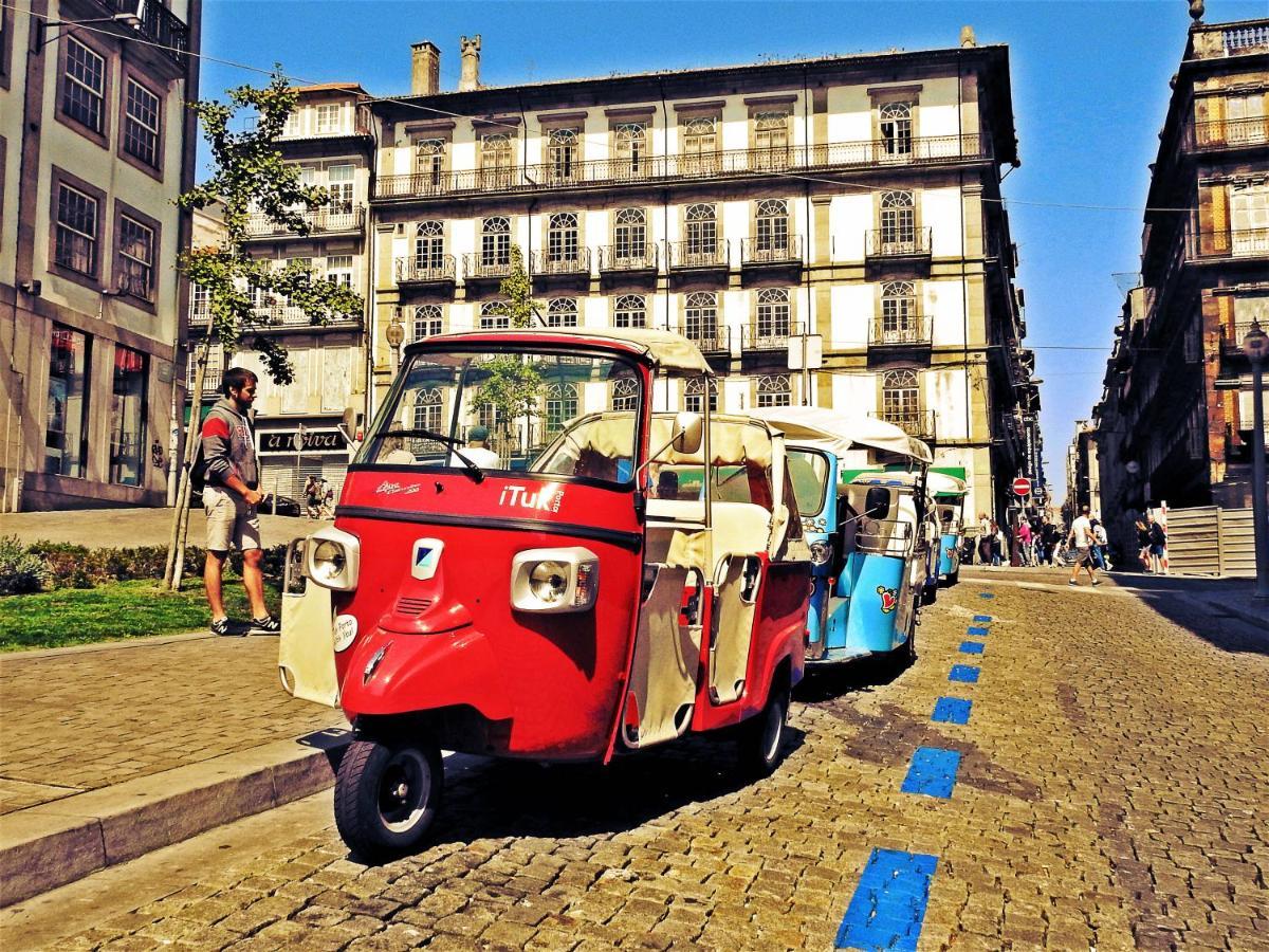 Oporto Delight 1 Luxury Apartment In Historic Center With Balcony Max 4 P Экстерьер фото